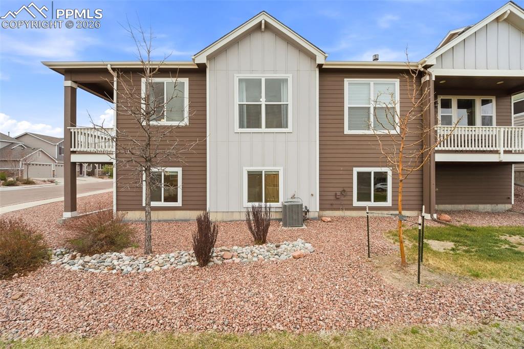 Image 42 of 50: Back of Structure