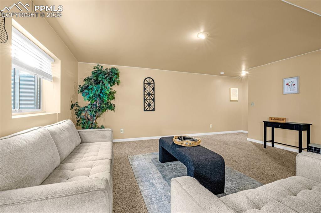 Image 26 of 42: Living Room