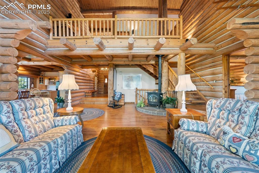Image 11 of 49: Living Room