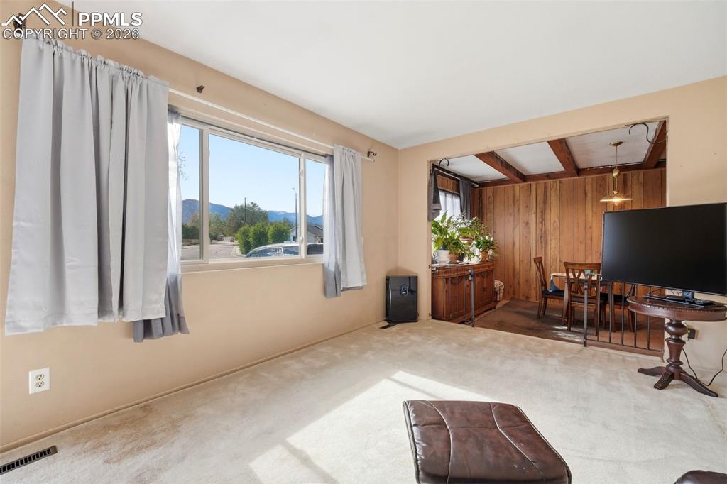 Image 4 of 37: Living Room