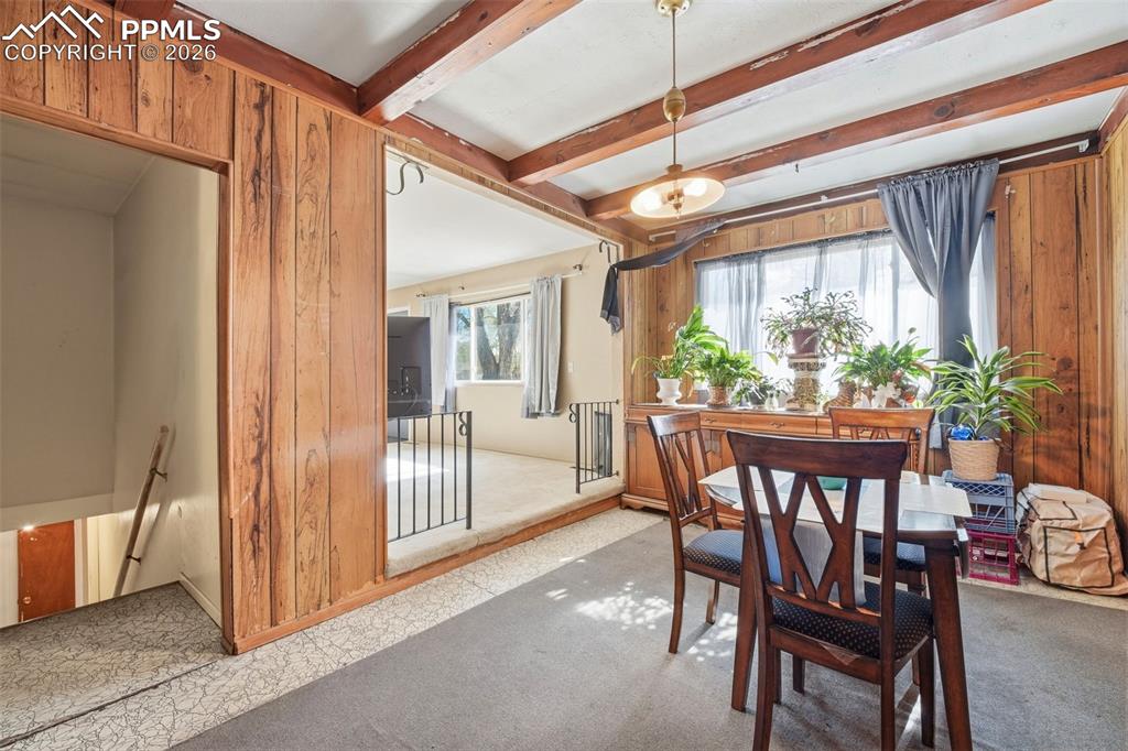 Image 5 of 37: Dining Area