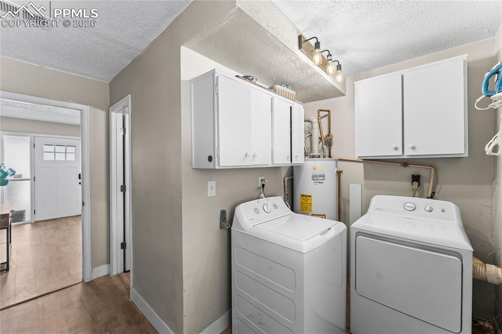 Image 9 of 29: Laundry
