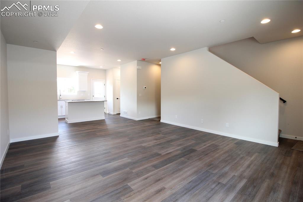 Listing 5570316, Image 9 of 15
