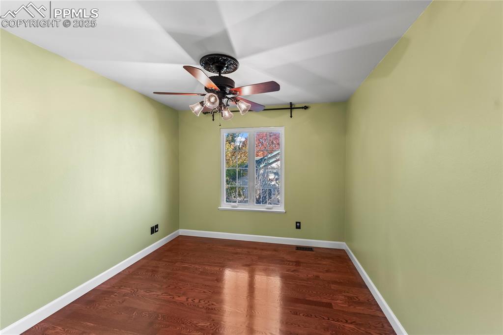 Image 19 of 41: No Description Available