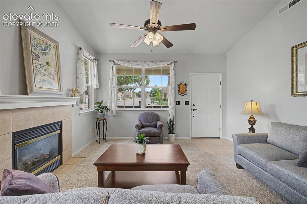 Image 6 of 24: Living Room