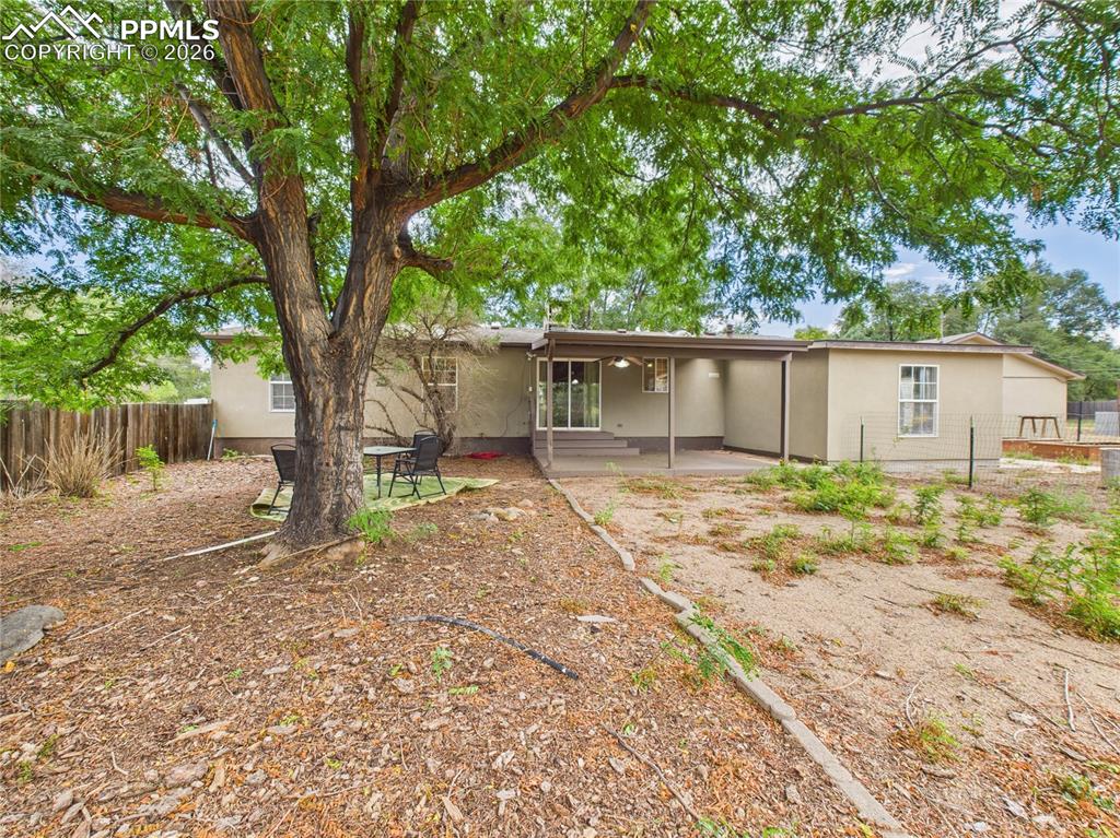 Image 38 of 50: Back of Structure