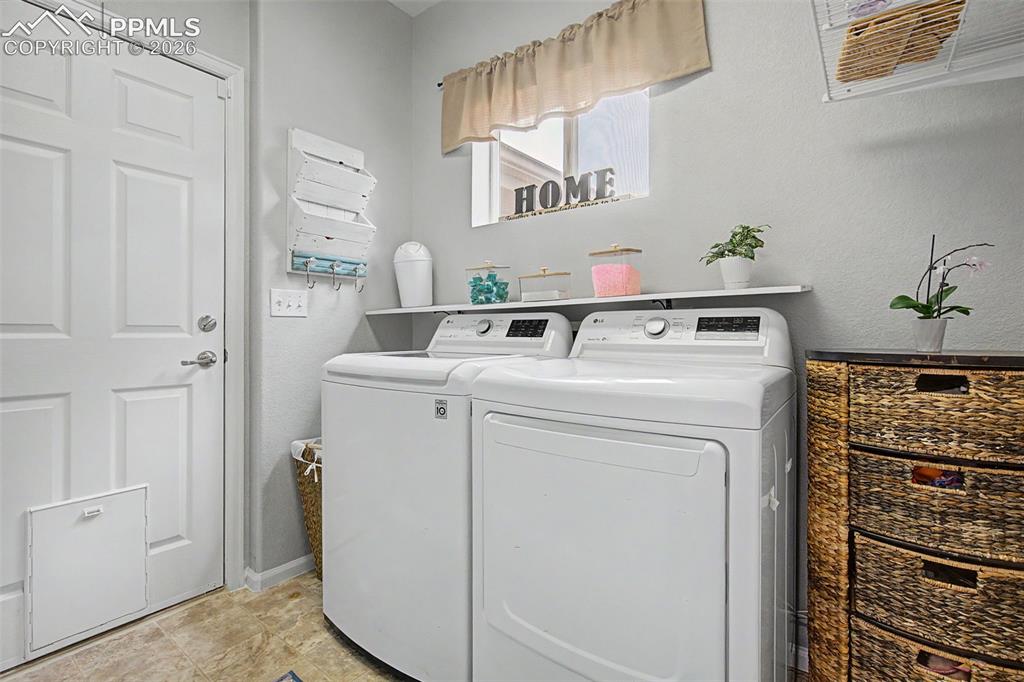 Image 16 of 49: Laundry