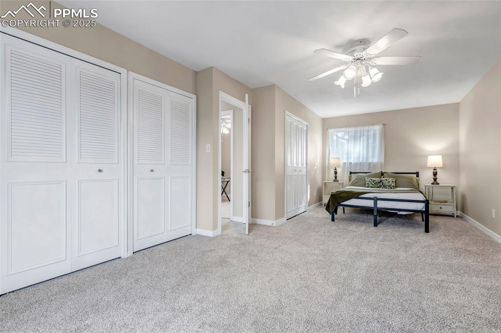 Image 9 of 22: Bedroom