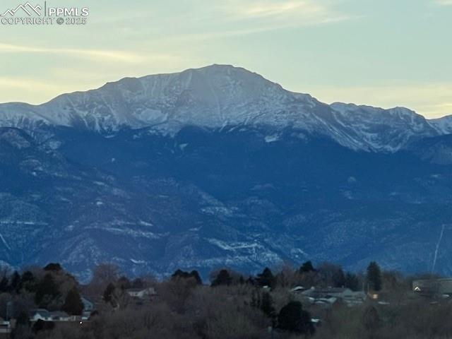 Image 30 of 30: View