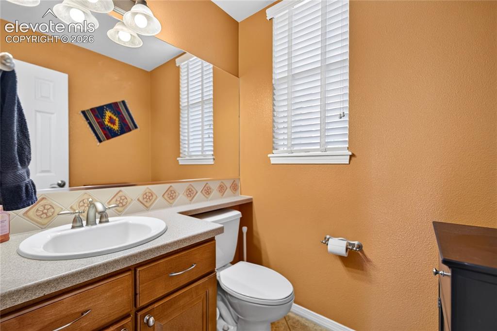 Image 13 of 47: Bathroom