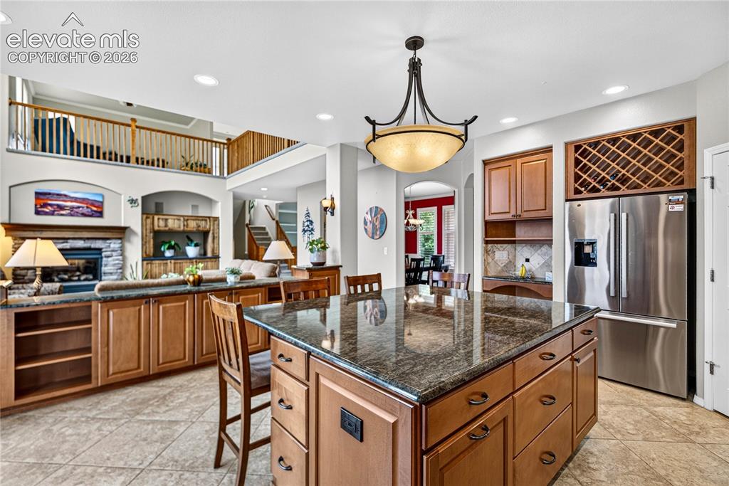 Image 9 of 47: Kitchen