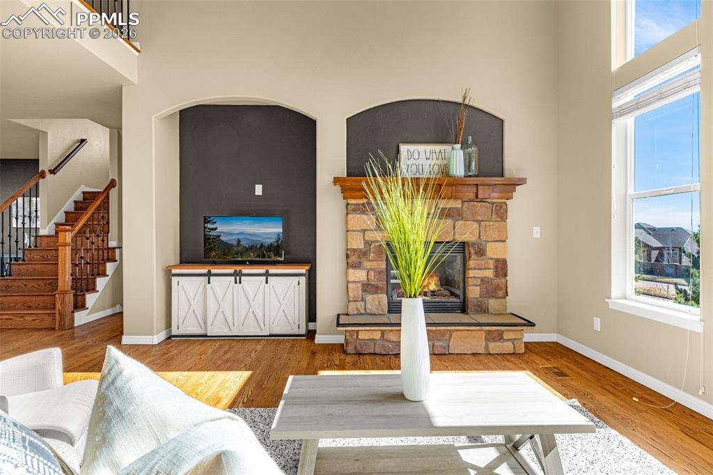 Image 10 of 48: Living Room