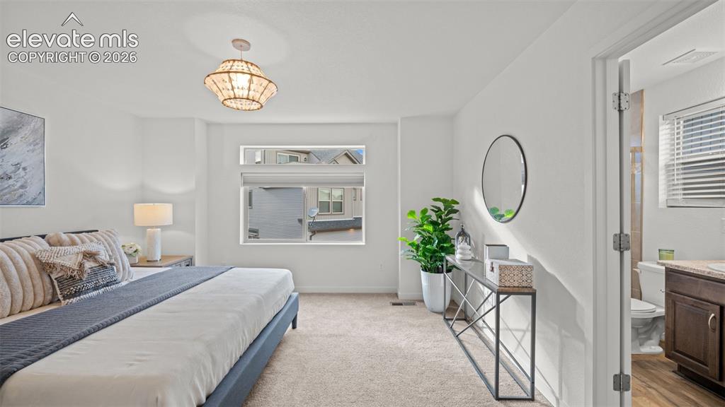 Image 19 of 39: Bedroom