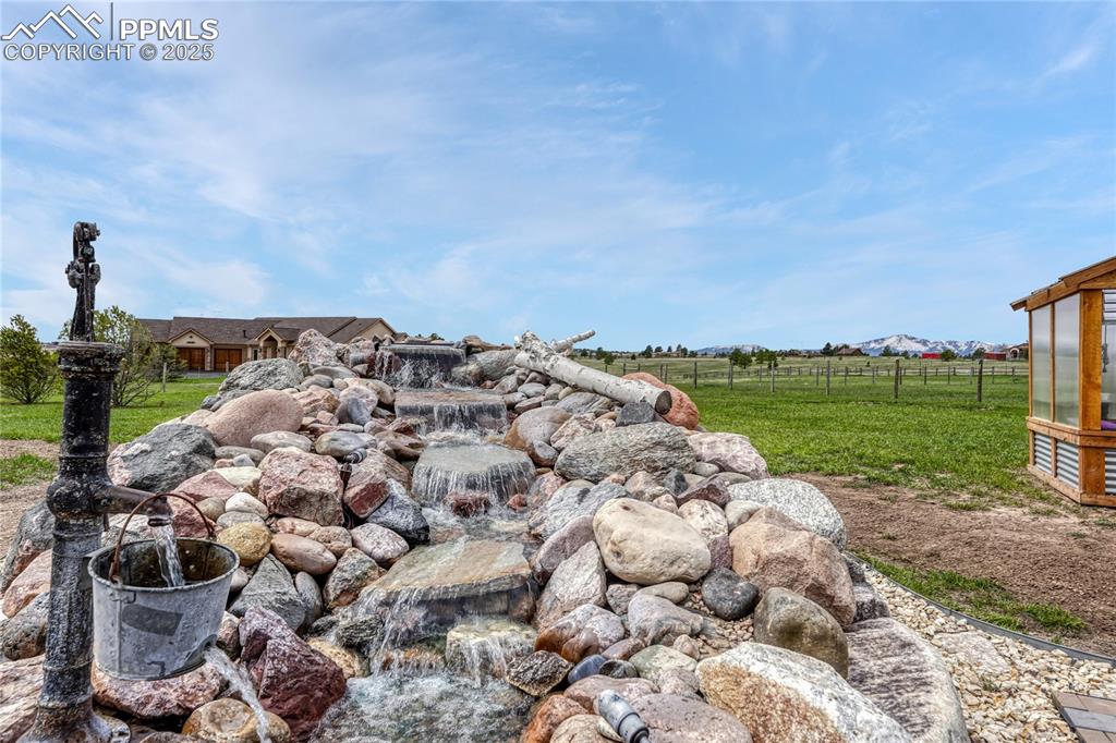 Image 49 of 50: Water Feature