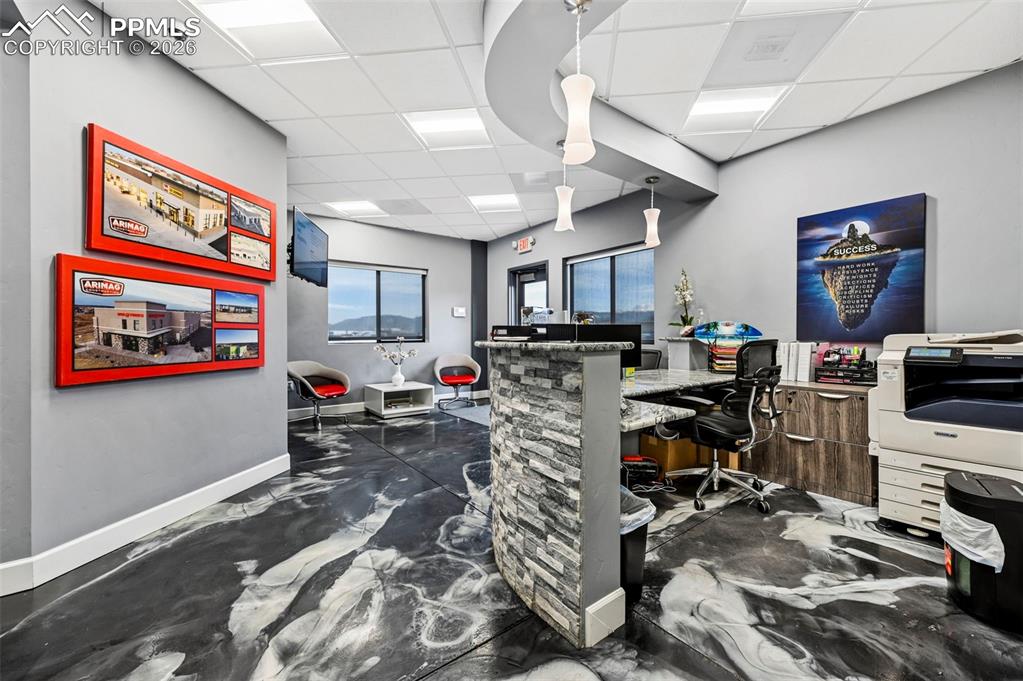Image 11 of 38: Office