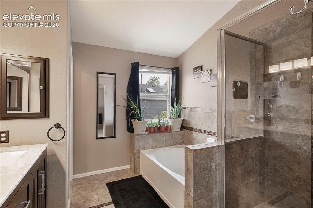 Image 19 of 39: Master Bathroom