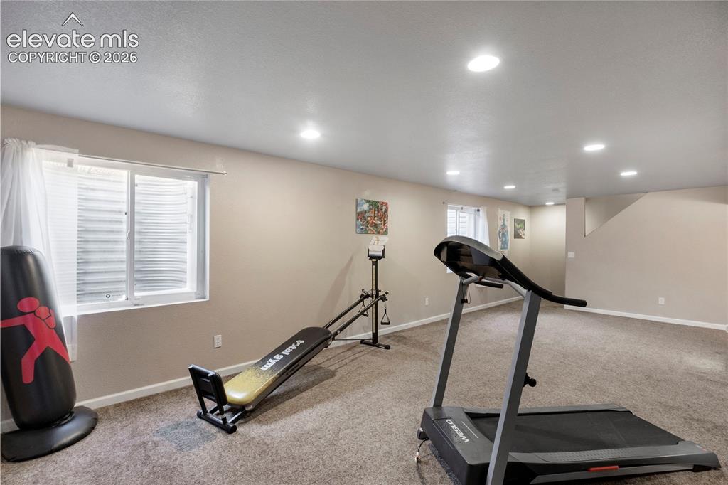Image 30 of 39: Recreation Room