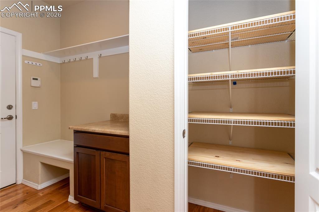 Image 14 of 50: Pantry