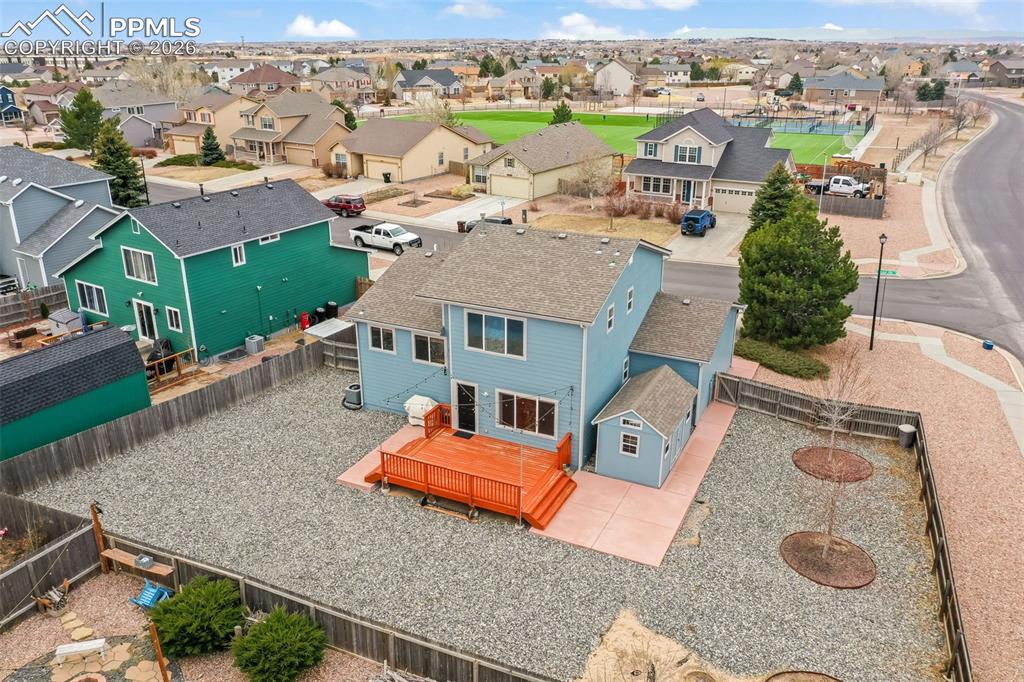 Image 39 of 50: Back of Structure