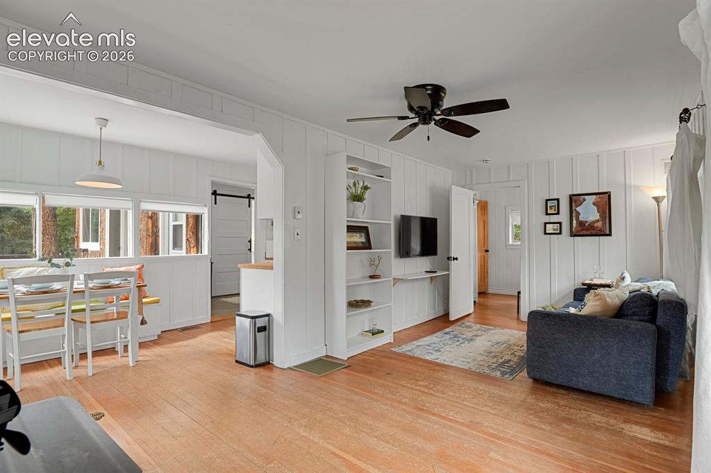 Image 9 of 43: Open and airy