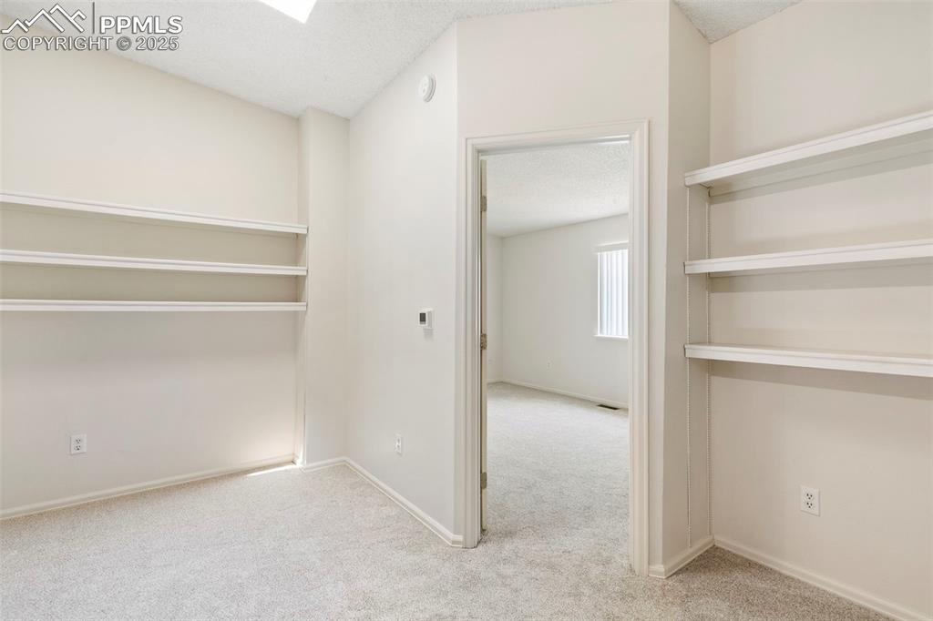 Image 13 of 19: Loft
