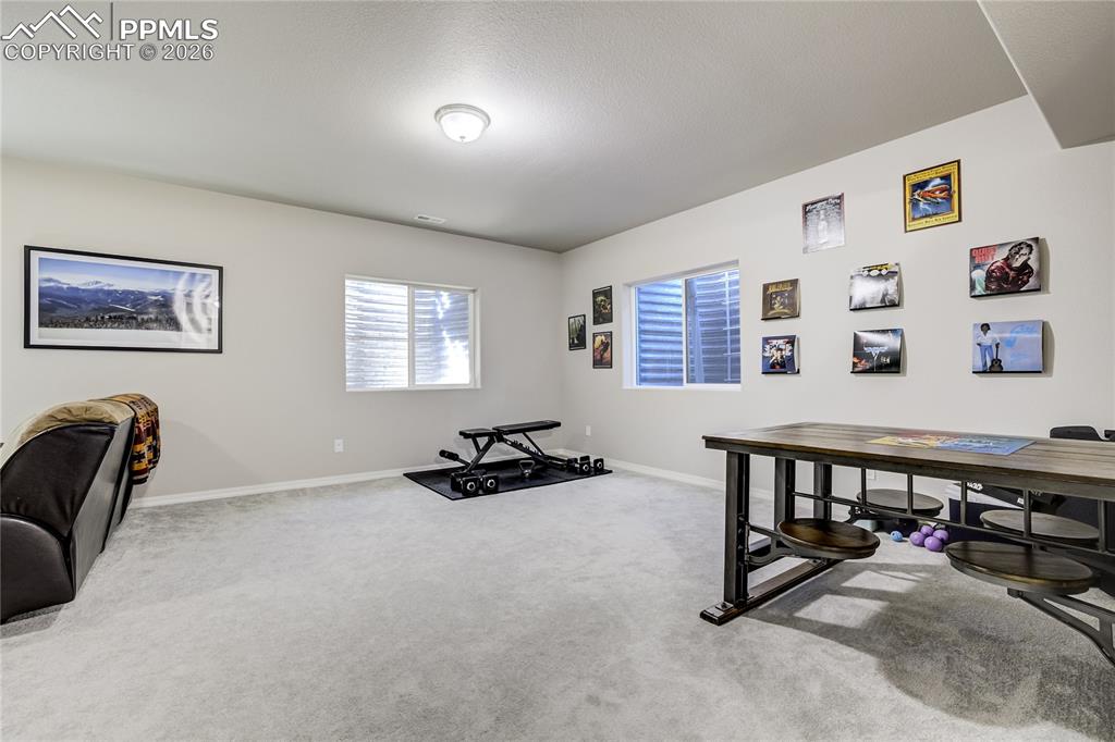 Image 36 of 49: Bathroom