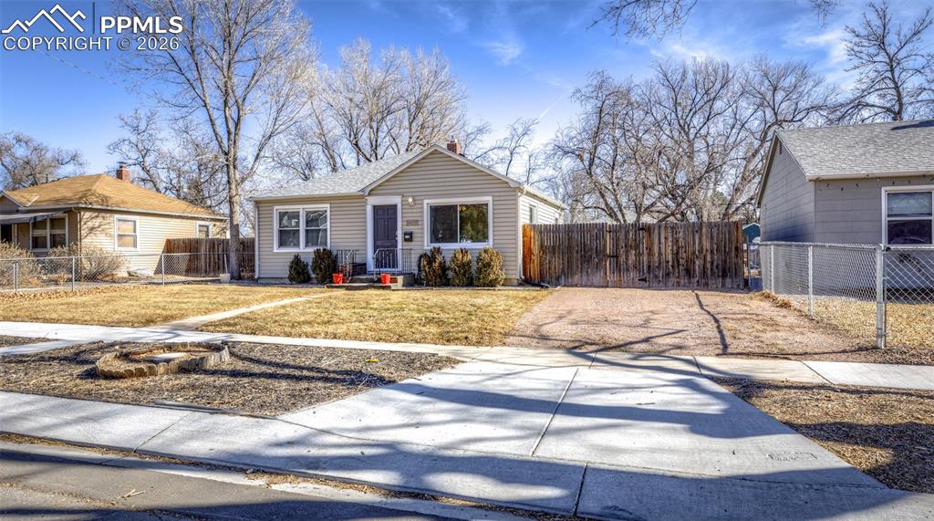 Image 2 of 25: Front of Structure