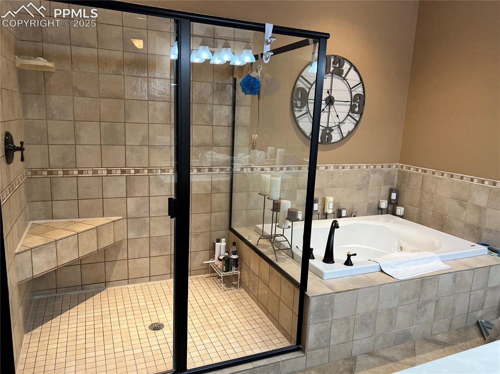 Image 21 of 50: Master Bathroom