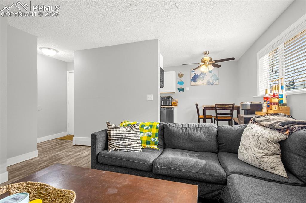 Image 8 of 17: Living Room