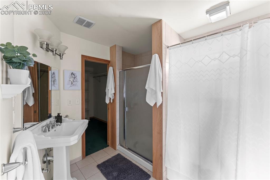 Image 15 of 37: Master Bathroom