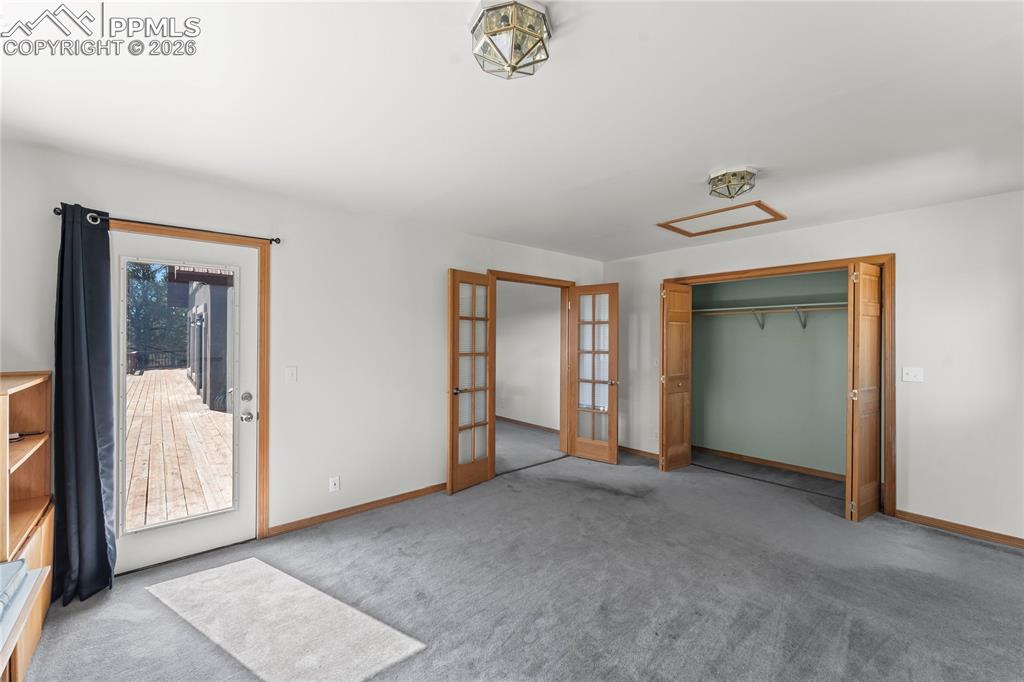 Image 18 of 37: Bedroom