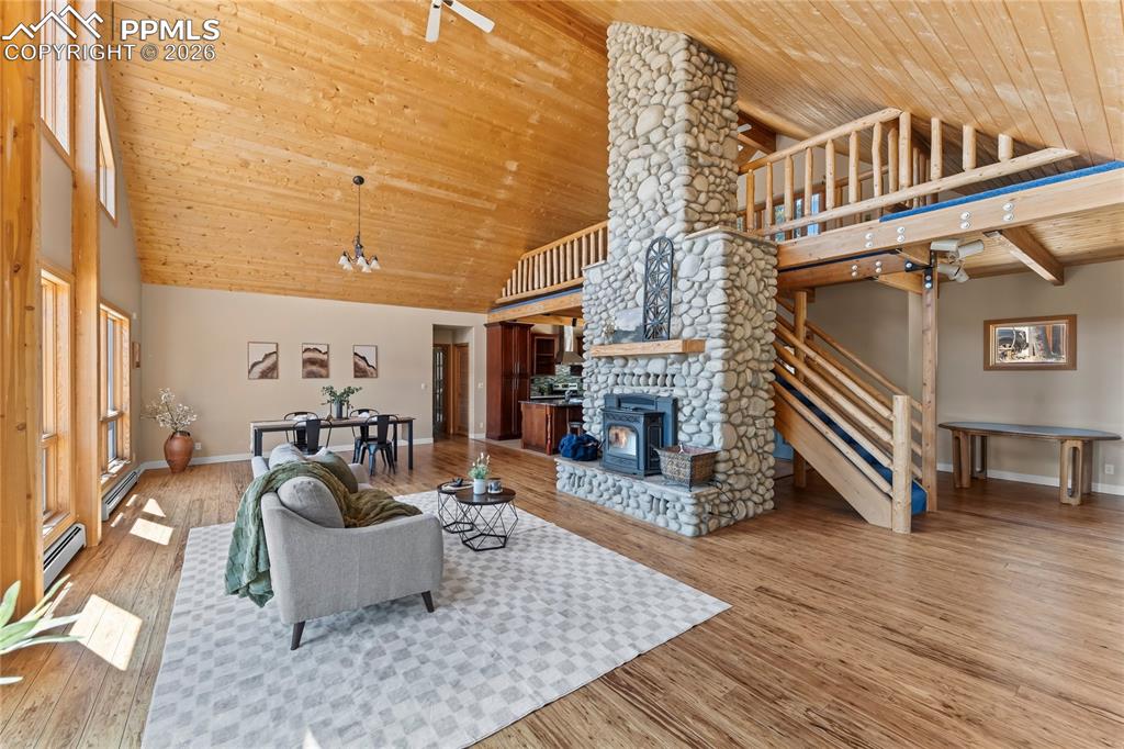 Image 9 of 37: Living Room