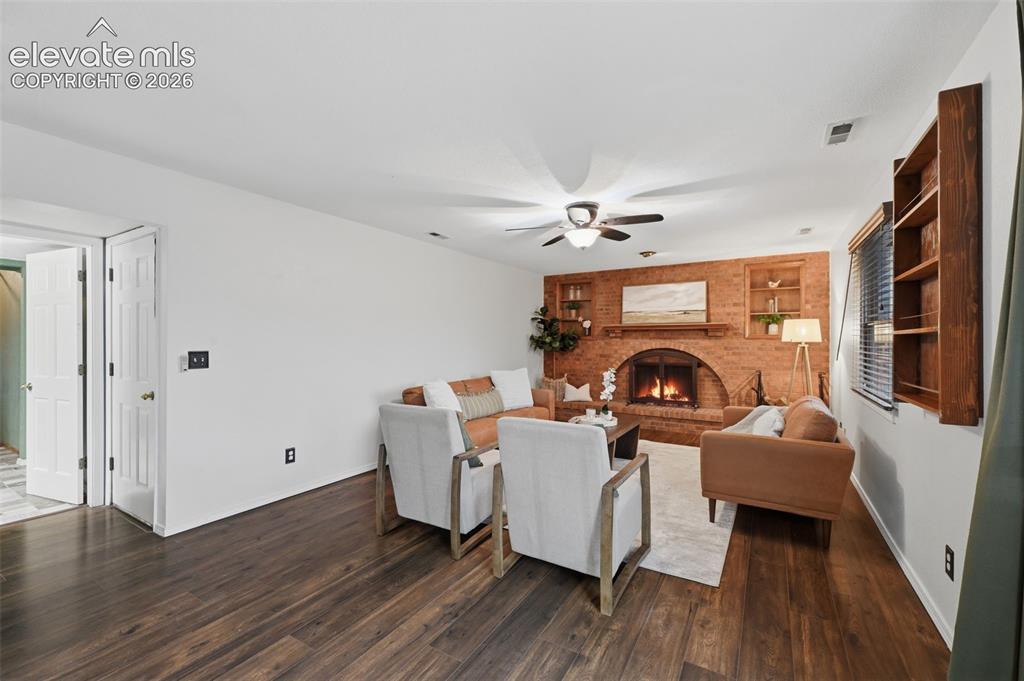 Image 9 of 41: Living Room