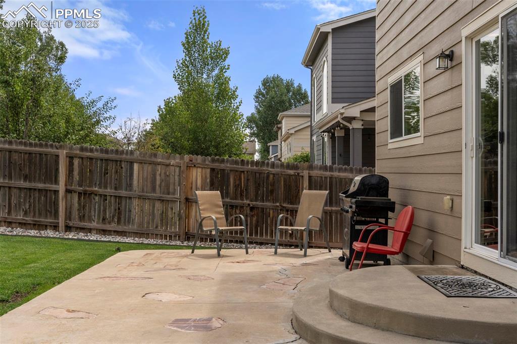 Image 34 of 38: Patio