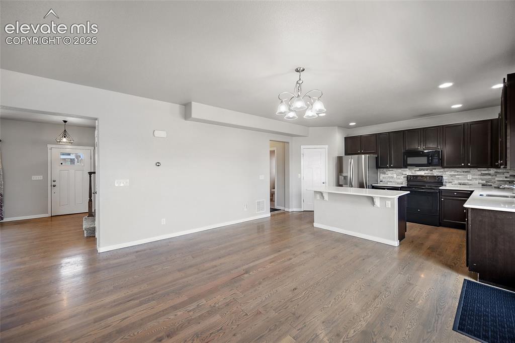 Image 9 of 48: Very open floor plan.