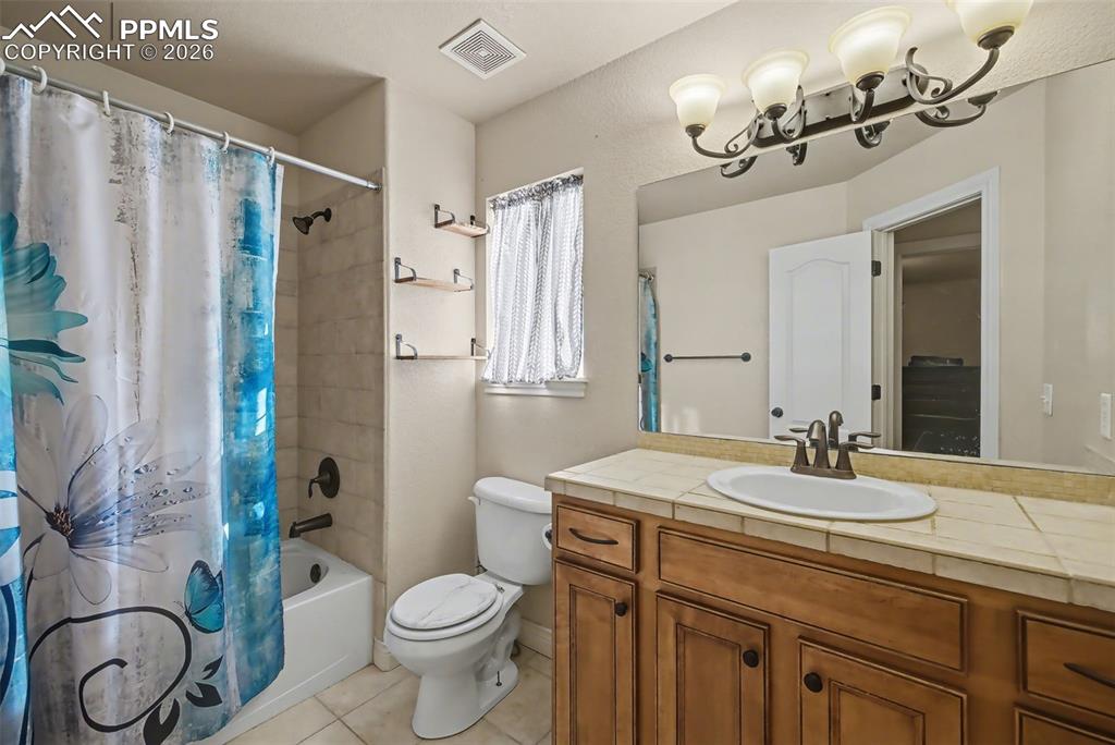 Image 40 of 49: Basement Bath