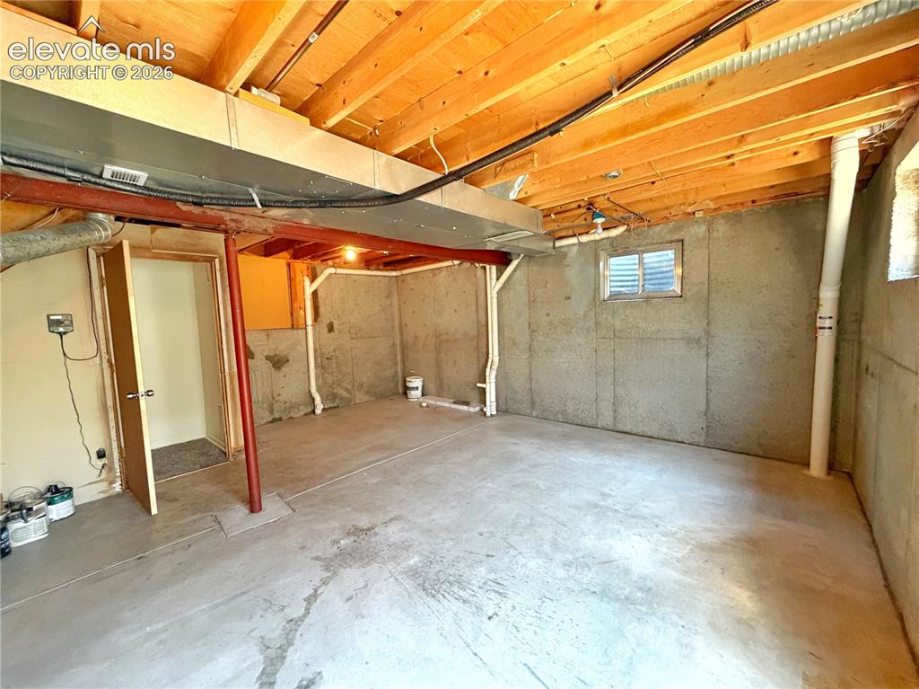Image 16 of 21: Basement