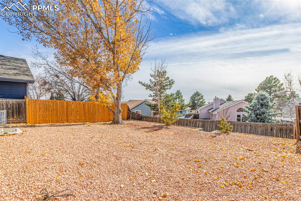 Image 46 of 46: Yard