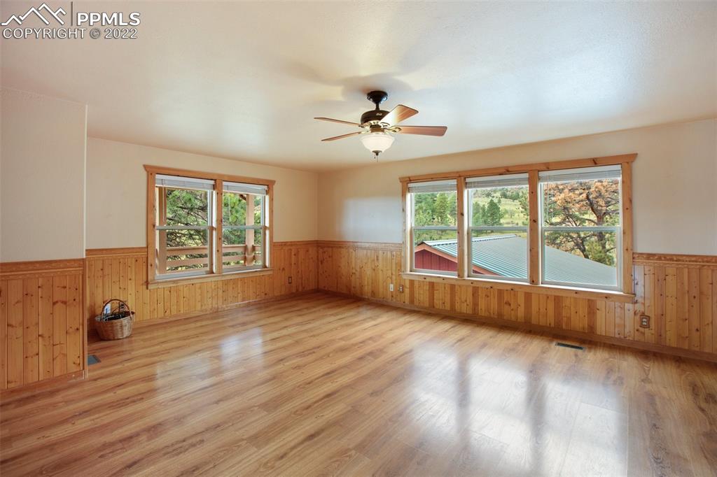 Listing 5609592, Image 14 of 49