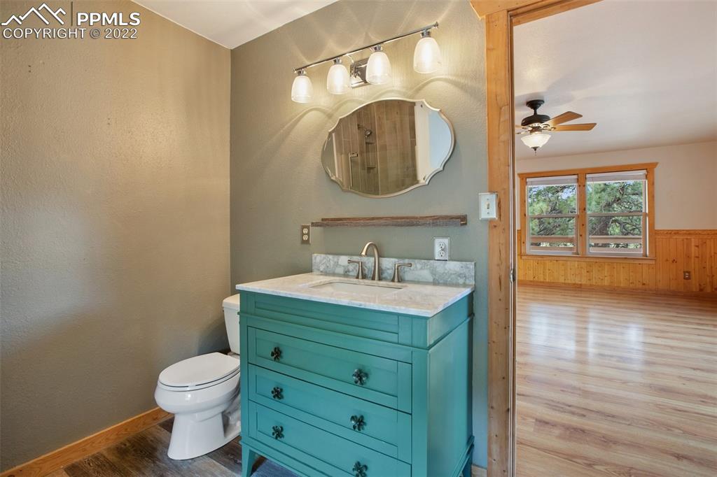 Listing 5609592, Image 19 of 49
