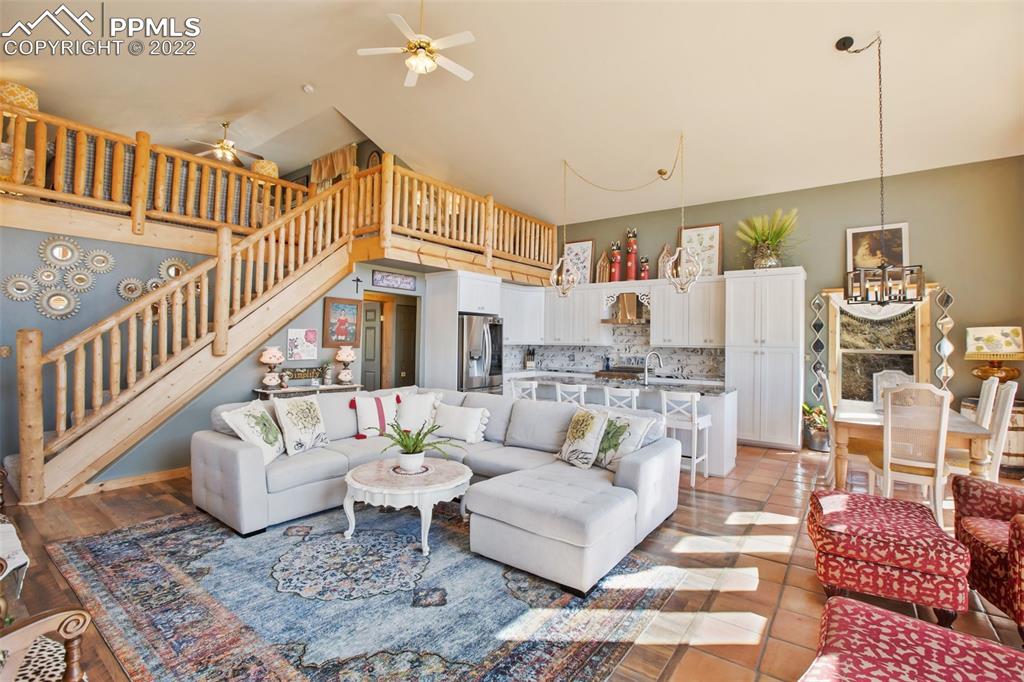 Listing 5609592, Image 9 of 49