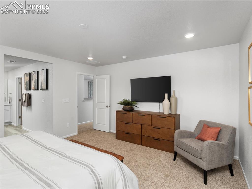 Image 14 of 28: This was a model home; any furniture is not included.