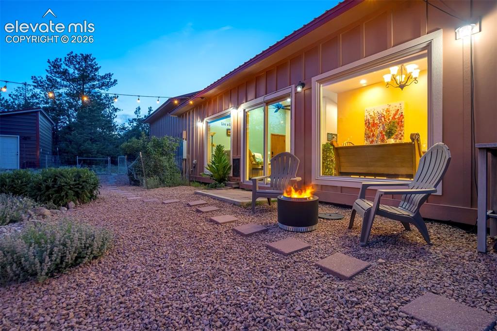 Image 45 of 48: Private Lot