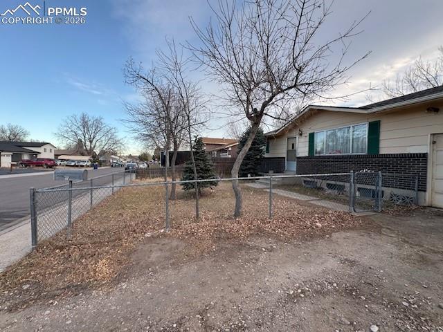 Image 2 of 11: Front of Structure