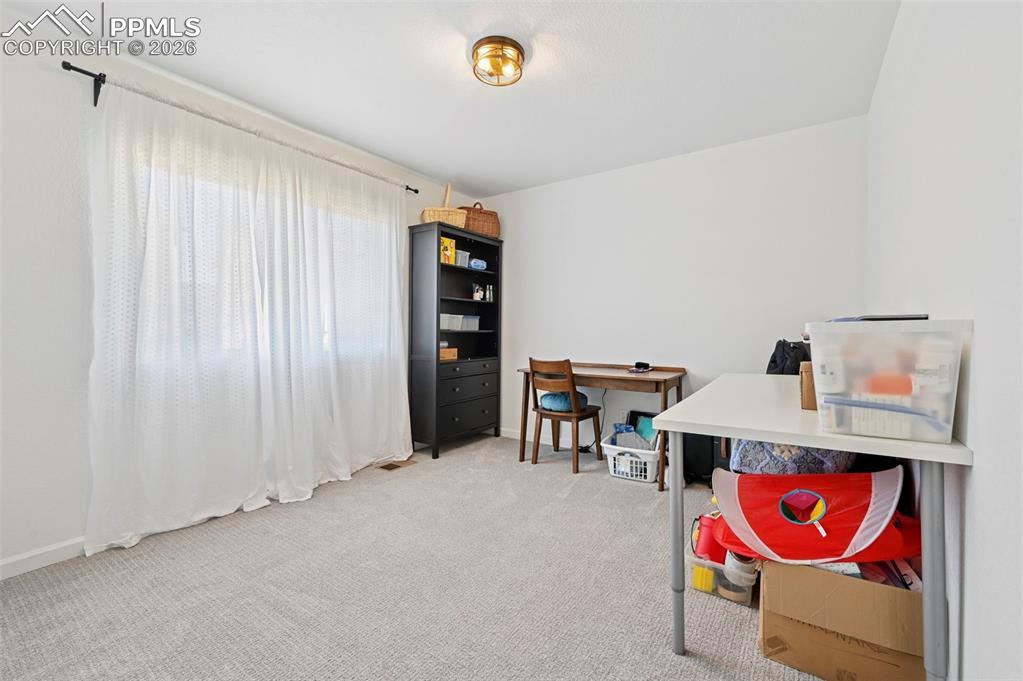 Image 19 of 37: Bedroom