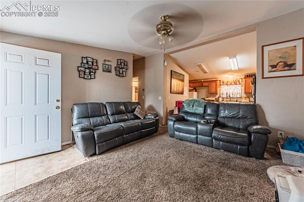 Image 25 of 35: Living Room