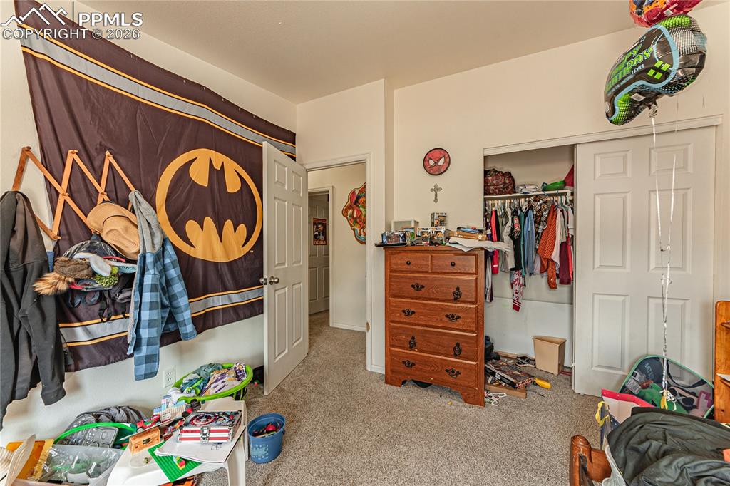 Image 9 of 35: Bedroom