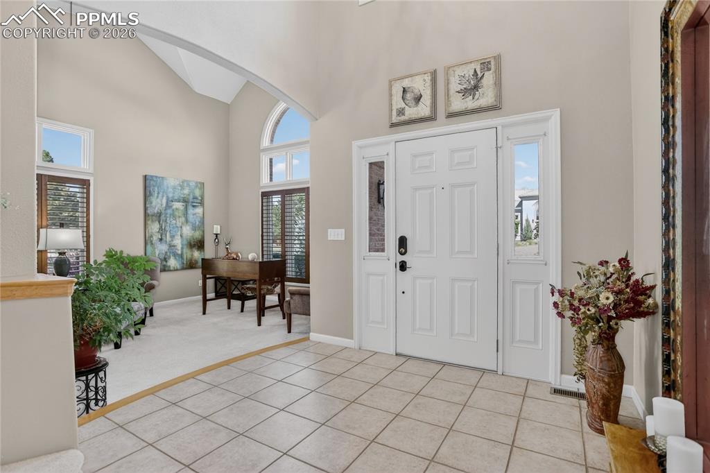 Image 8 of 46: Entry
