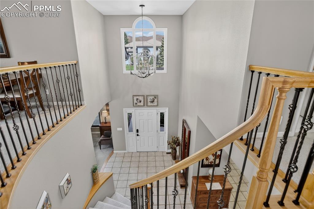 Image 9 of 46: Entry