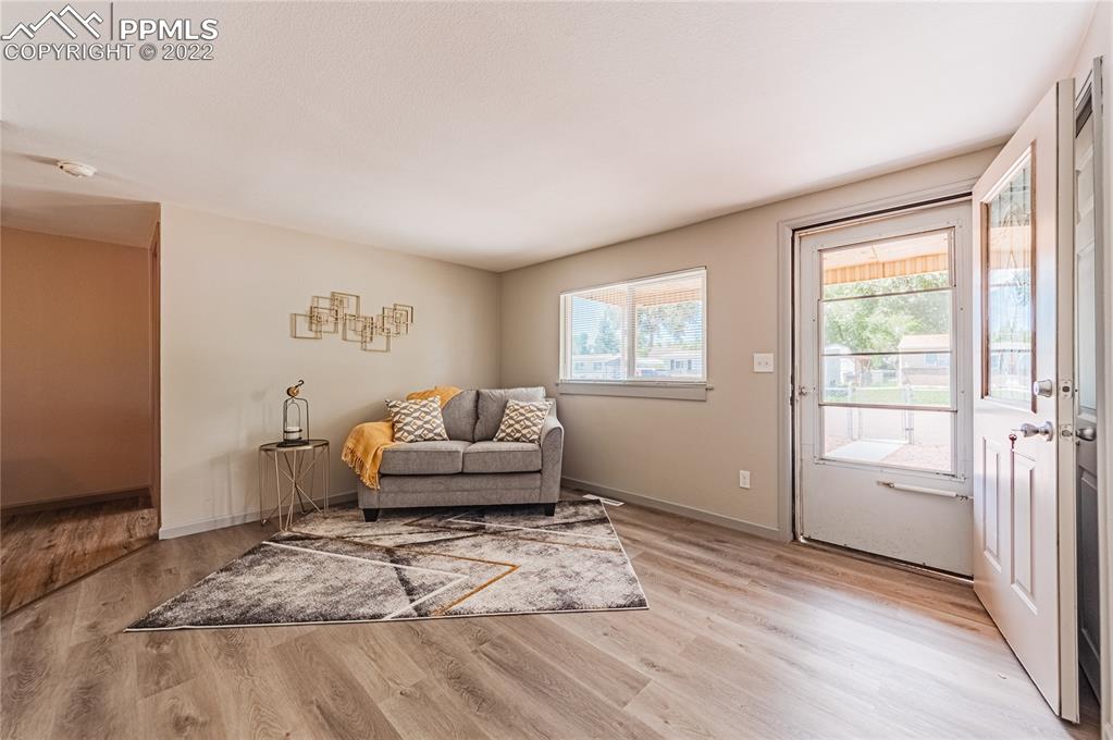 Listing 5615194, Image 11 of 22